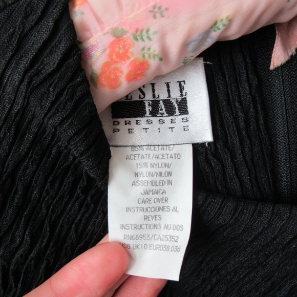 VINTAGE Classic Black Cocktail Dress Mini Sheath Dress-8 petite, fits like a 6 - Picture 10 of 15